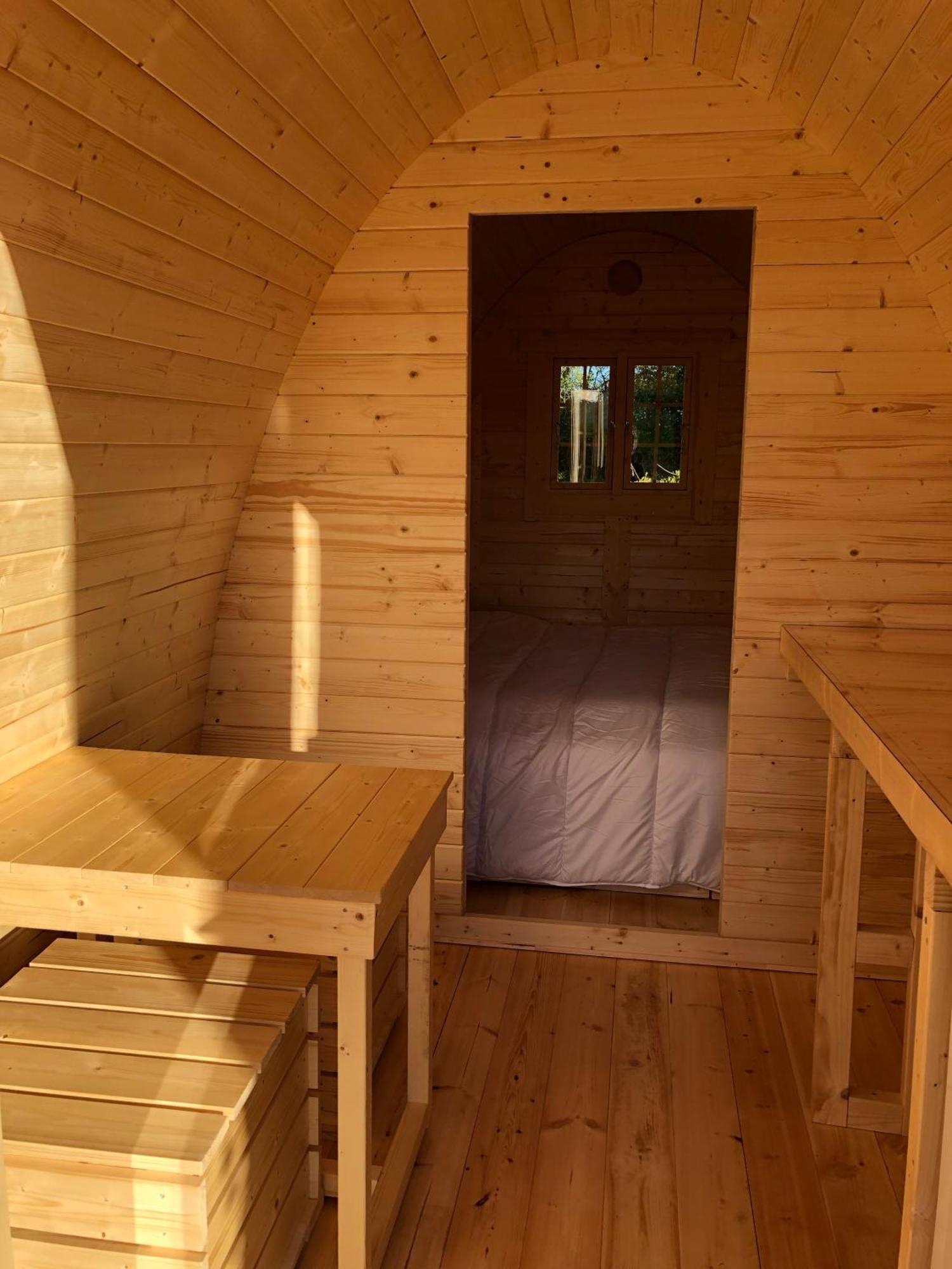 Camping Les Mancellieres Avrillé 部屋 写真