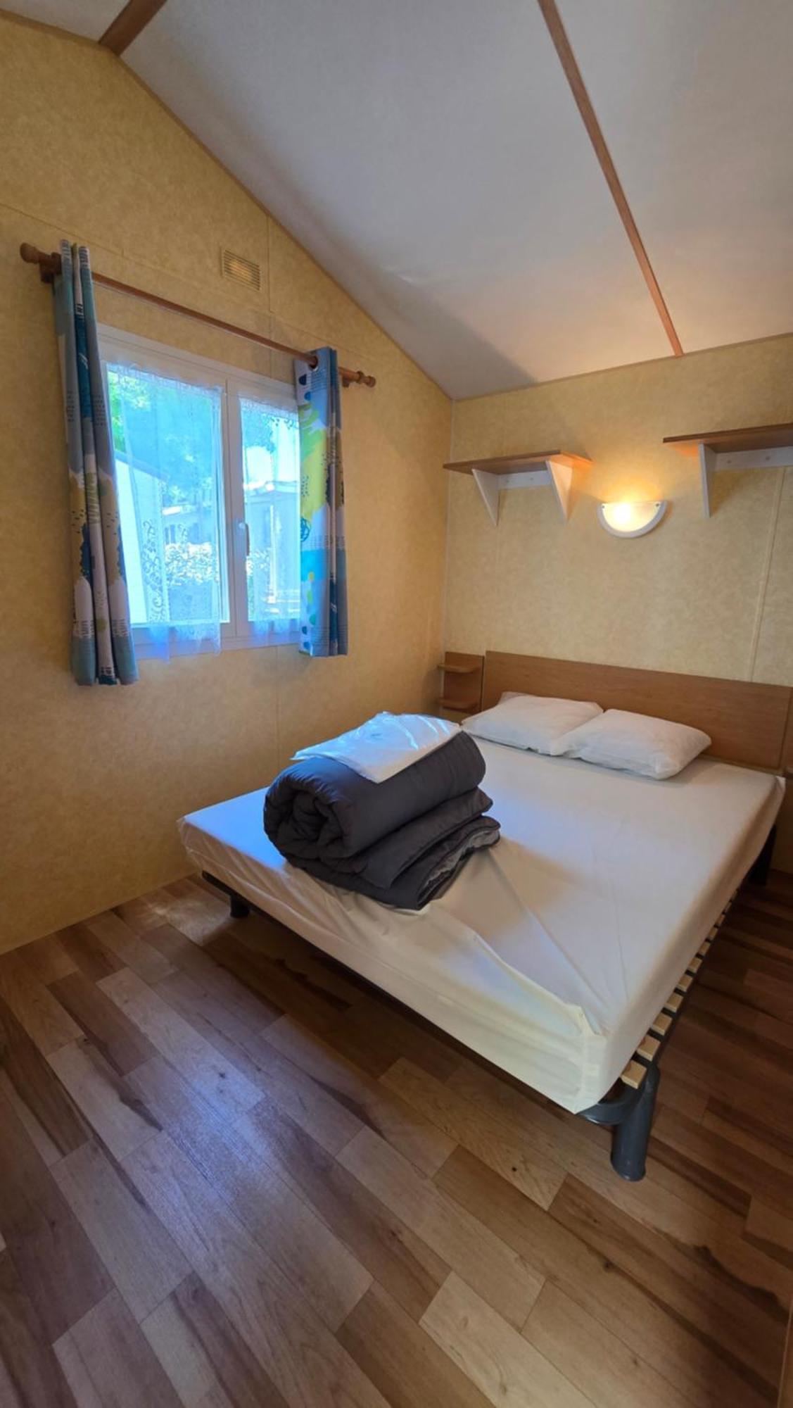Camping Les Mancellieres Avrillé 部屋 写真