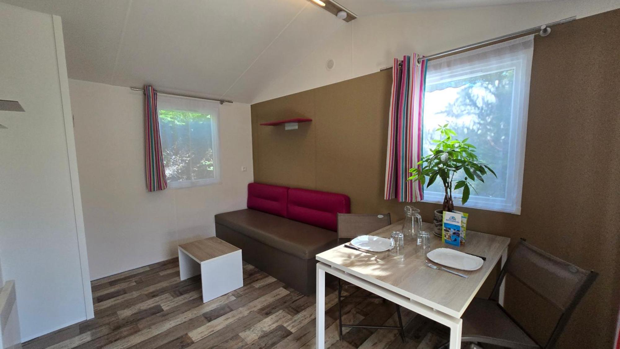 Camping Les Mancellieres Avrillé 部屋 写真